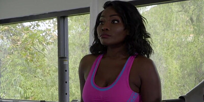 Osa Lovely Fucks In The Gym