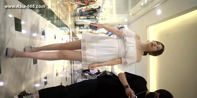peeping chinese amateur upskirt.166