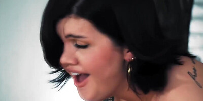 Artist And Muse Explores Each Others Sexy Bodies With Daisy Taylor And Siri Dahl