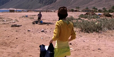 Aurita in slut gives a nice head in an outdoor sex scene