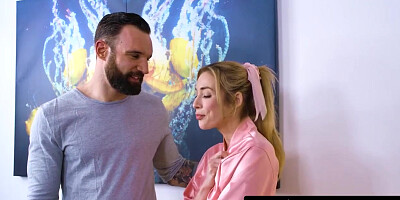 Cute Girl Gives Pov Massage To Her Stepsiblings Hubby