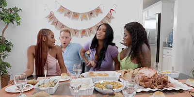 A Thanksgiving Fuck Fest Part 2 / 23.11.2022 - Gogo Fukme, Paris The Muse And Van Wylde