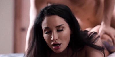 Cum Gluttons: Unselfish Lover With Gabi Paltrova