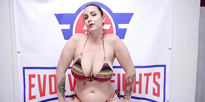 Women Wrestling With Bella Rossi Against Sarah Brooke And Rough Strapon Sex For The Loser