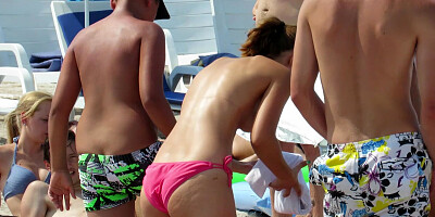 Hot Big Boobs Topless Amateur teens 18+ Bikini Beach