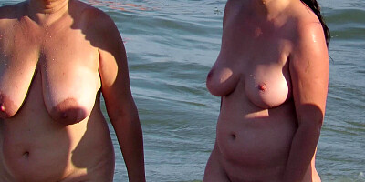 Mature Nude Beach Milf Amateur Close Up Pussy