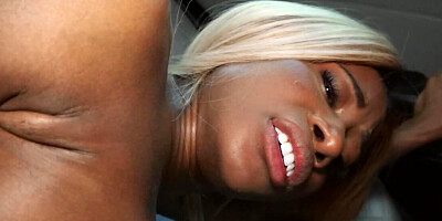 Luscious black girl is polishing big white dick in the car