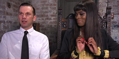 Femdom Nubian babe in latex facesits her crossdresser sub