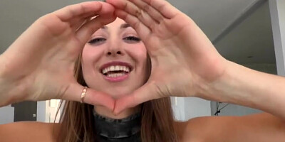 Riley Reid wants a big cock to suck and would fuck her hard