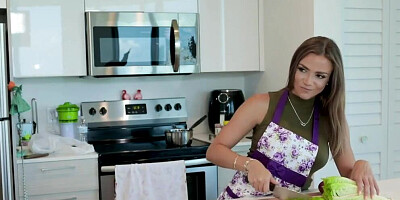 Sexy Latina Stepmom And Son Have Hard Hard Sex (Havana Bleu, Peter Green)