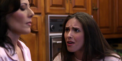 Housewife Zoey Holloway fingerfucked and pounded