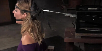 Mona Wales facefucked while tied to sybian