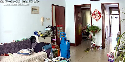 Hackers use the camera to remote monitoring of a lover's home life.577