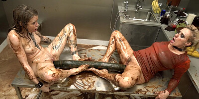 Dildo Deepthroat And Eden Ivys Anal Rose