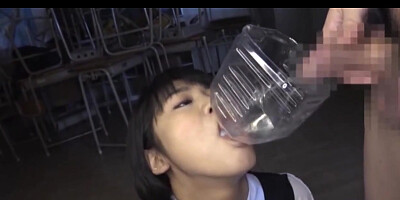 An Kosh Jav teen 18+ Subjected To Gallons Of Piss From 10 Guys In A Classroom Extreme Scene Drinks Piss From Glass