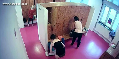 Spy Girls Locker Room.2