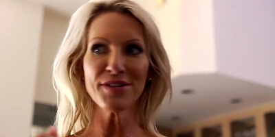 Busty Milf Emma Starr showering after sex