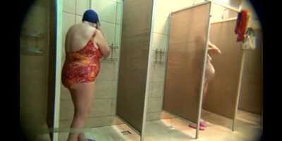 teens 18+ Milfs And Grannies Spied In Public Shower