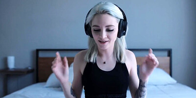 Pandemic Sci-fi Fucking With Two Who Crave Sex