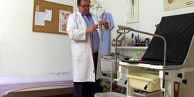 Recording Of Naked Young Milf On Her Gyno Exam 6 Min