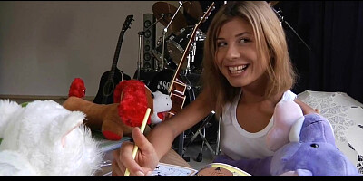 Young horny babe making the best old blowjob