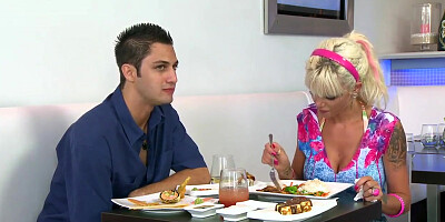 Gorgeous babe Delta White seduces a guy over pool game