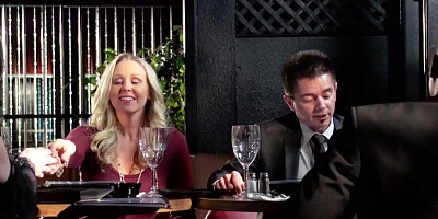 Classy mature lesbosex with Julia Ann and pal