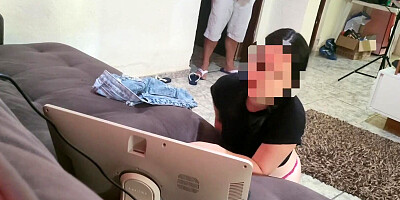 stepdaughter watched porn in the living room with her ass out, stepfather gradually gets closer with a hard dick!