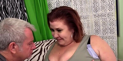 Fat Mature Slut Lady Lynn Spreads for Grandpa's Dong