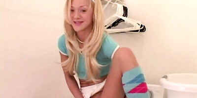 Stupefying Lexy's solo clip