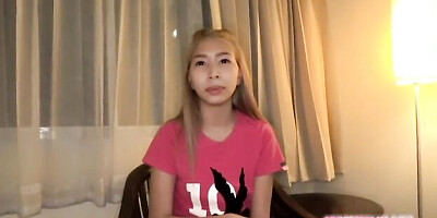 Slutty Bangkok's creampie scene