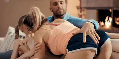 Teen is just sexual gift for a threesome