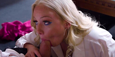 Passionate office babes swap business partners