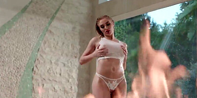 Kenzie Anne getting wet and putting on a great show