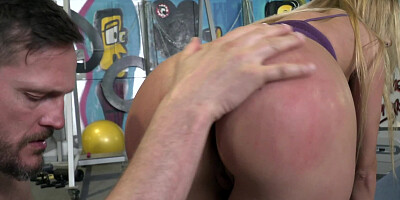 Hard anal sex makes Marilyn Crystal happy like never before