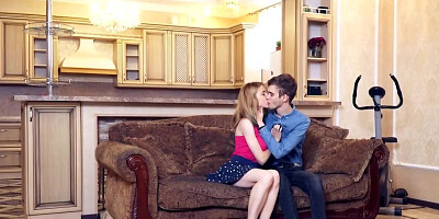 Babe likes money so it's time to earn them being carnal with man