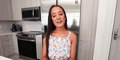 PropertySex Petite Cutie with Tight Body Wants To Be My Slutty New Roommate