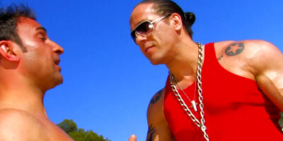 Blonde slut Angelica Castro and Yesenia Rock having group sex