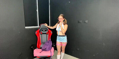 BORED SCHOOLGIRL AT HOME MASTURBATES HER PUSSY AND ASS UNTIL HAVING A SQUIRT, PUTS HER PANTIE INSIDE