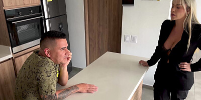 Family Threesome after my stepmom caught her husband cheating on her, my pussy was filled with cum! Naty Delgado & Kourtney Love