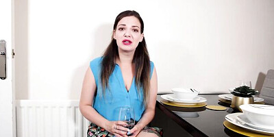 Romantic Dolly's hairy pussy porn