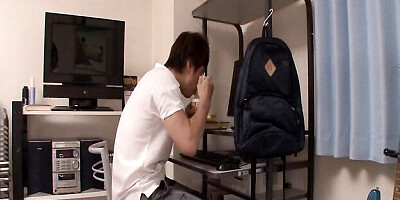 Yui and Yui's ferame dirt