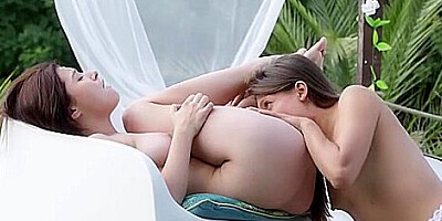 Alexis Wilson And Talia Mint Play With Me