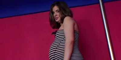 Pregnant Stripper Gets Nailed