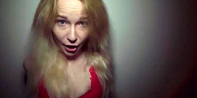 Blonde penetrated with agent's thick cock at his place