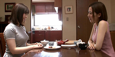 Unstoppable lesbian cum