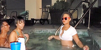 Whorantine Day 10 20 Min