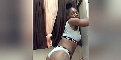 Snap Chat In Twerk Sumn
