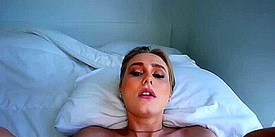Alicia Williams - Short Hair teen 18+ Grab Huge Dick