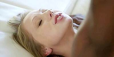 Shawna Lenee, Flash Brown Petite Blonde Screams On Huge Black Dick / 6.5.2015